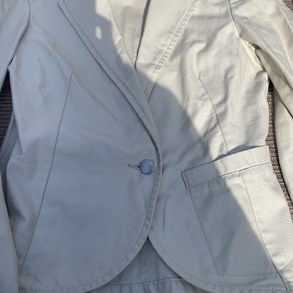 PUNK ROYAL Fitted one button short blazer- lightly worn great condition!! - Picture 4 of 4